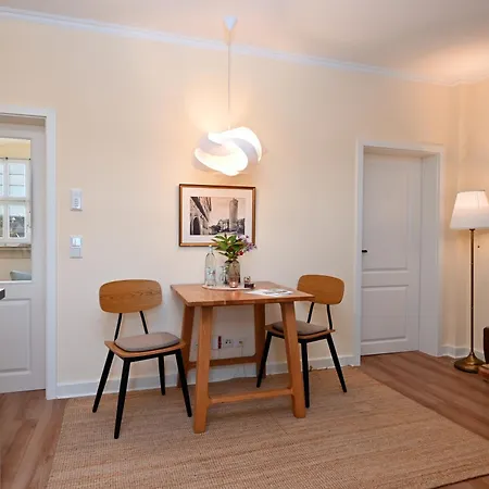 Graefin Martha Maria - Design-apartment In Der Historischen Hinterburg - Nahe Fulda Apartment Schlitz