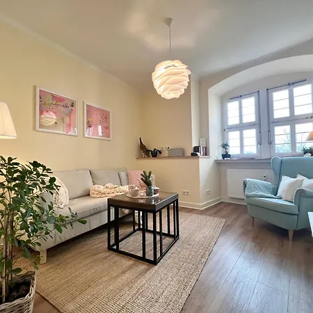 Graefin Martha Maria - Design-apartment In Der Historischen Hinterburg - Nahe Fulda