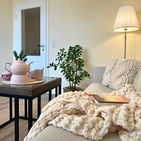 Graefin Martha Maria - Design-apartment In Der Historischen Hinterburg - Nahe Fulda Appartement Schlitz