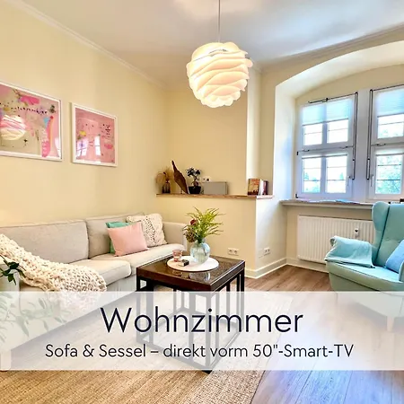 Graefin Martha Maria - Stilvolles In Der Historischen Hinterburg - Mit Aufzug, Parkplatz, E-ladestation & Garten - Fulda, Alsfeld, Bad Hersfeld 25-30 Min - Hunde Willkommen *