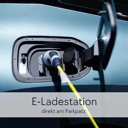 Graefin Martha Maria - Stilvolles In Der Historischen Hinterburg - Mit Aufzug, Parkplatz, E-ladestation & Garten - Fulda, Alsfeld, Bad Hersfeld 25-30 Min - Hunde Willkommen *