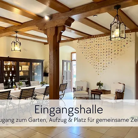 Gräfin Martha Maria - In Der Historischen Hinterburg - Mit Aufzug, Parkplatz, E-ladestation&garten - Fulda, Alsfeld, Bad Hersfeld 25-30 Min - Hunde Willkommen * Schlitz