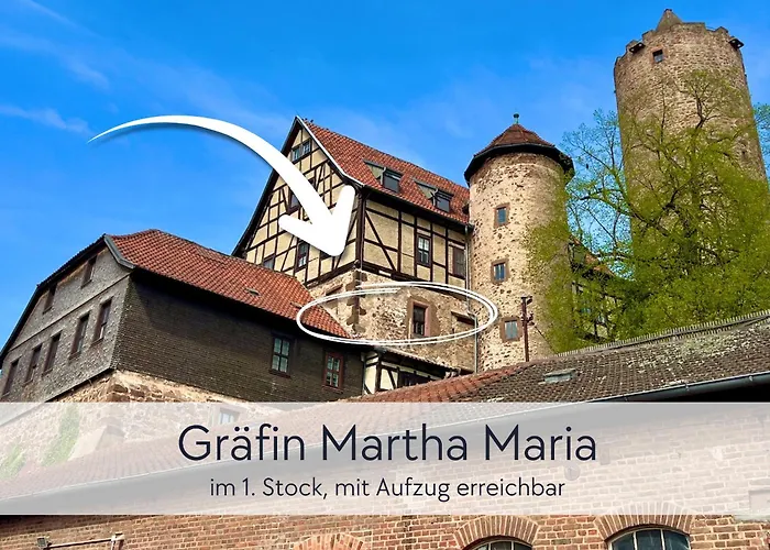 Graefin Martha Maria - Stilvolles In Der Historischen Hinterburg - Mit Aufzug, Parkplatz, E-ladestation & Garten - Fulda, Alsfeld, Bad Hersfeld 25-30 Min - Hunde Willkommen