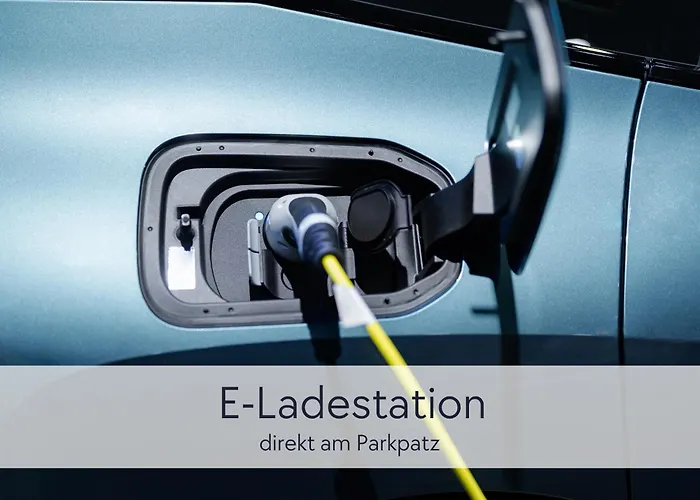 Graefin Martha Maria - Stilvolles In Der Historischen Hinterburg - Mit Aufzug, Parkplatz, E-ladestation & Garten - Fulda, Alsfeld, Bad Hersfeld 25-30 Min - Hunde Willkommen *
